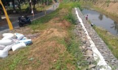 Warga Citalahap Soroti Potensi Instabilitas Tanggul Pasca-Pemasangan Bronjong, Minta BBWS Citanduy Segera Evaluasi Teknis